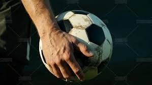 欧文谈萨拉赫言论：这是团队运动，真的不应该公开说那些话